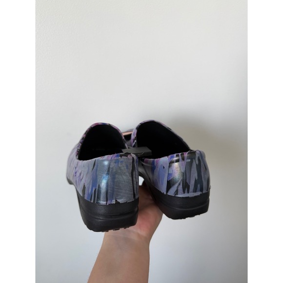 Step2 Women's Memory Foam Anti-Slip Clogs – Purple Floral – Size 10 - Picture 2 of 4